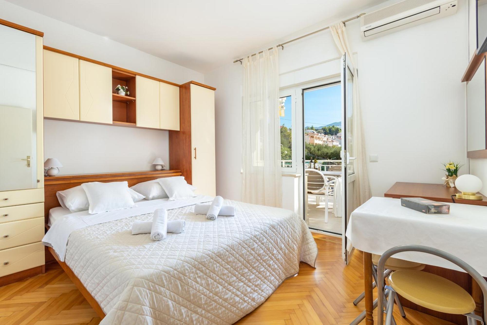 Apartments By The Sea Duce, Omis - 946 Exterior photo