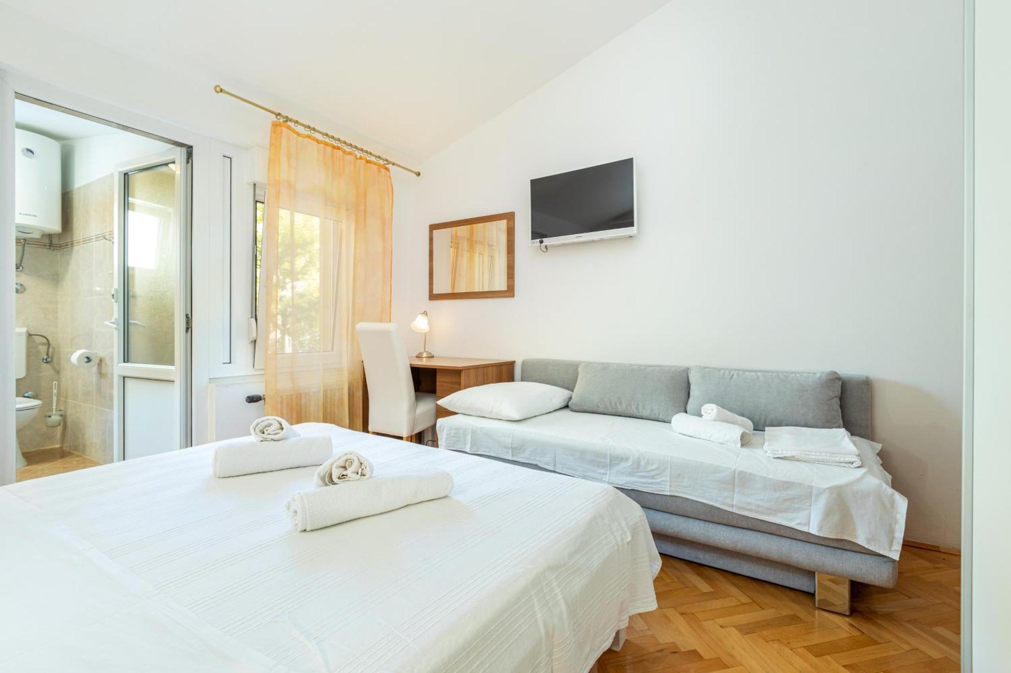 Apartments By The Sea Duce, Omis - 946 Room photo